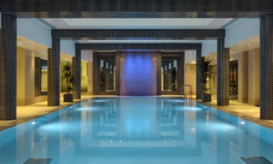 RELAX IN LUXURY AT RENA SPA, LONDON FOR 2 PEOPLE
