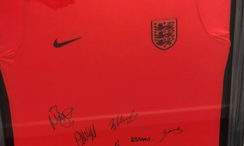 Signed and framed England Lionesses Shirt